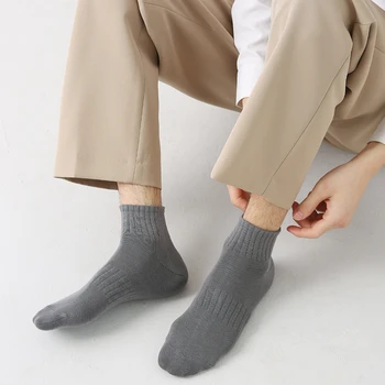 5 пар однотонных спортивных носков-не скатываются, не скользят, простые для четырех сезонов носки средней длины